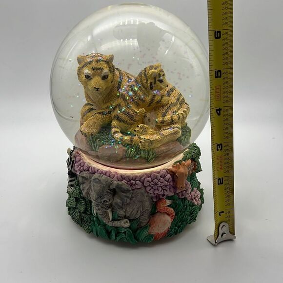 Animal snowglobe NWB - Picture 5 of 7